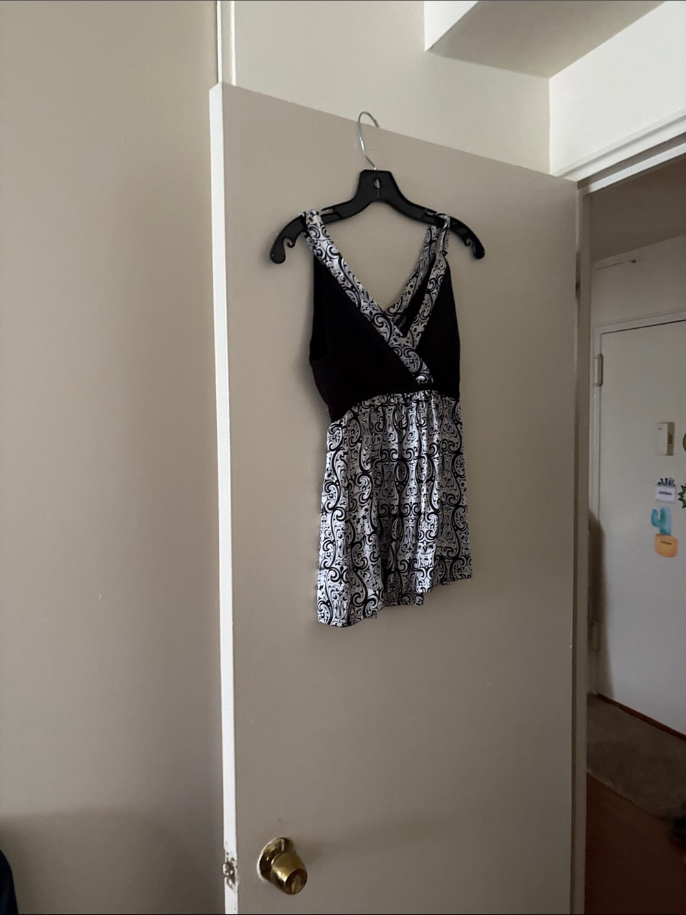 bebe Black and White V-Neck Printed Skater Tank